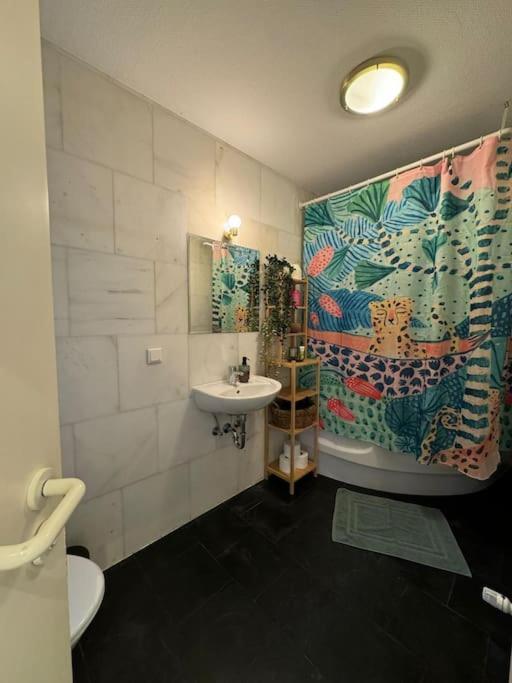 2 Raum City-Apartment 5Min Zum Hbf Grupello-2 Дюссельдорф Экстерьер фото